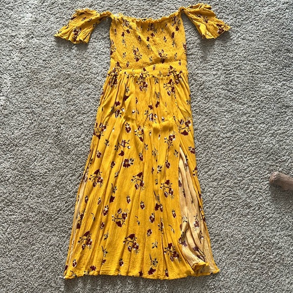 Yellow midi sun dress from Zaful. - Picture 1 of 1